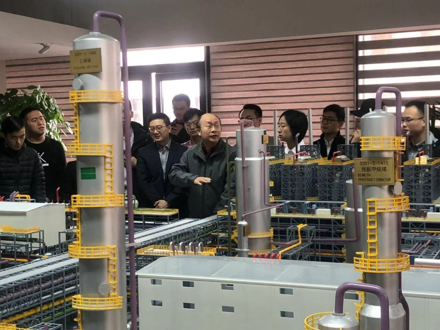 清华大学MEM团队一行参访来利国际w66